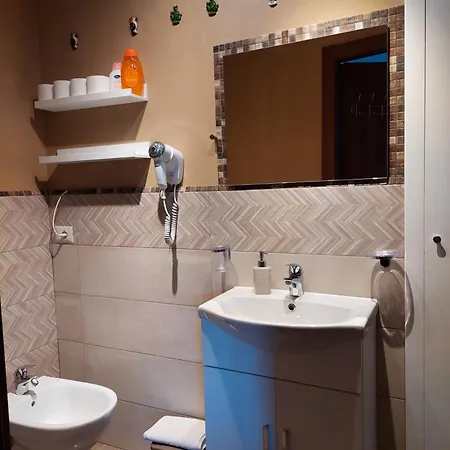 Appartamento Al Teatro Antico Rooms&house *